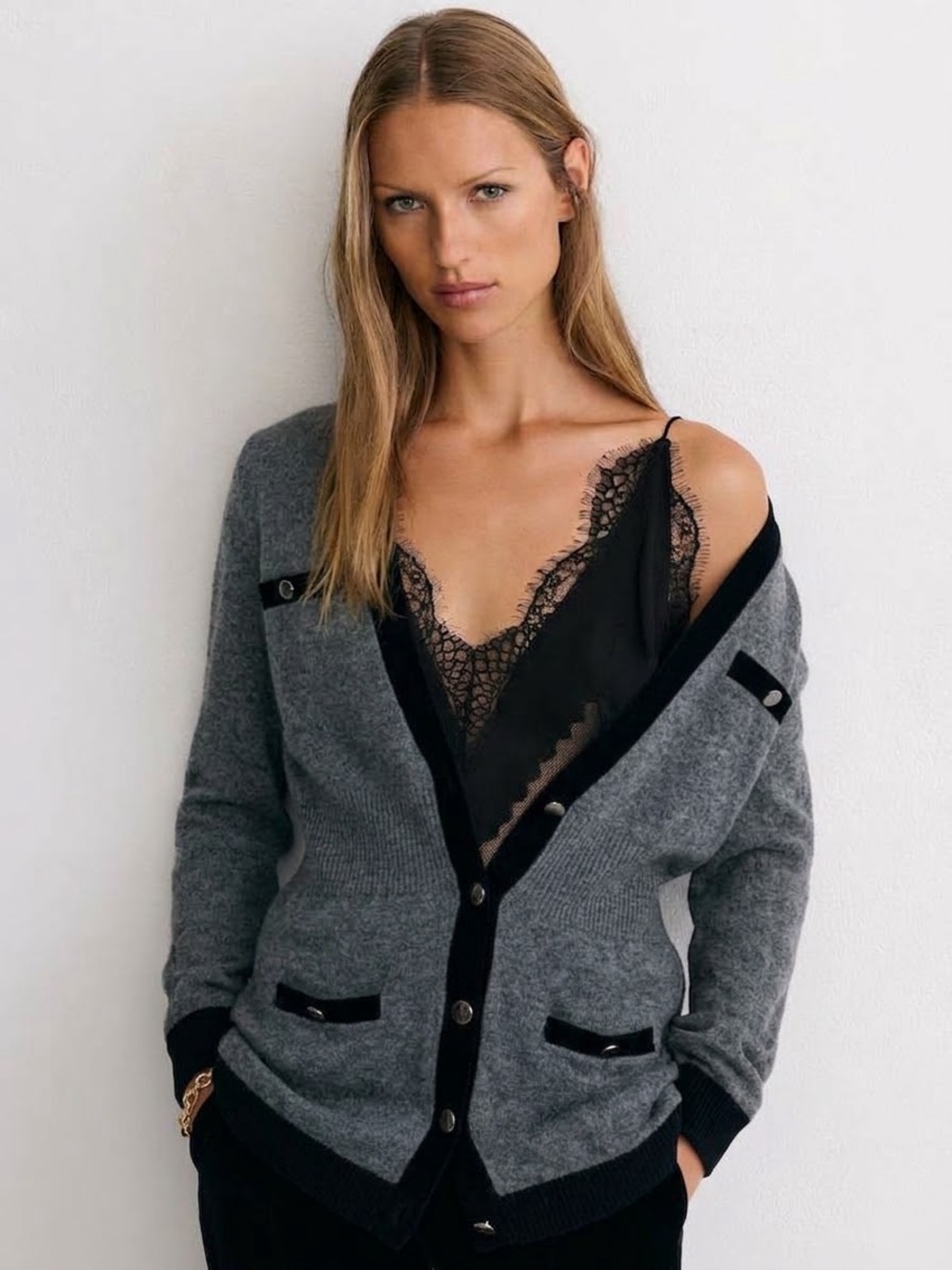 Vince $395 Gray Alpaca/Wool/Cashmere V Neck Cardigan Sweater Medium Old Money